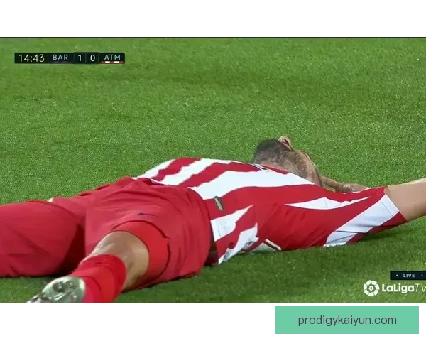 罗德里在比赛中的场上视野与调度能力持续提升，展现出卓越的球场意识。