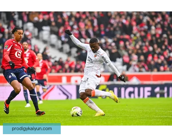 霍奇森战术调整后球队表现稳健